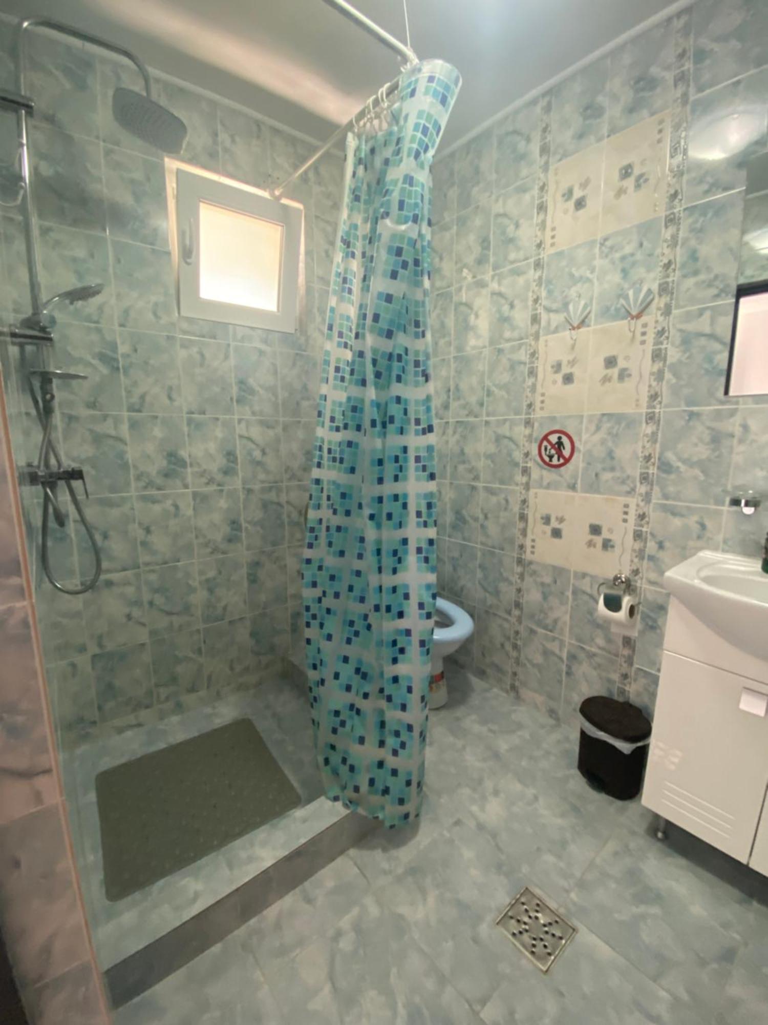 Raven Comstar Appartement Corbu  Buitenkant foto