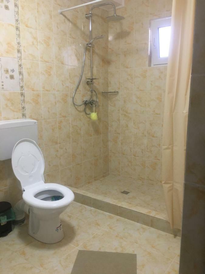 Raven Comstar Appartement Corbu  Buitenkant foto